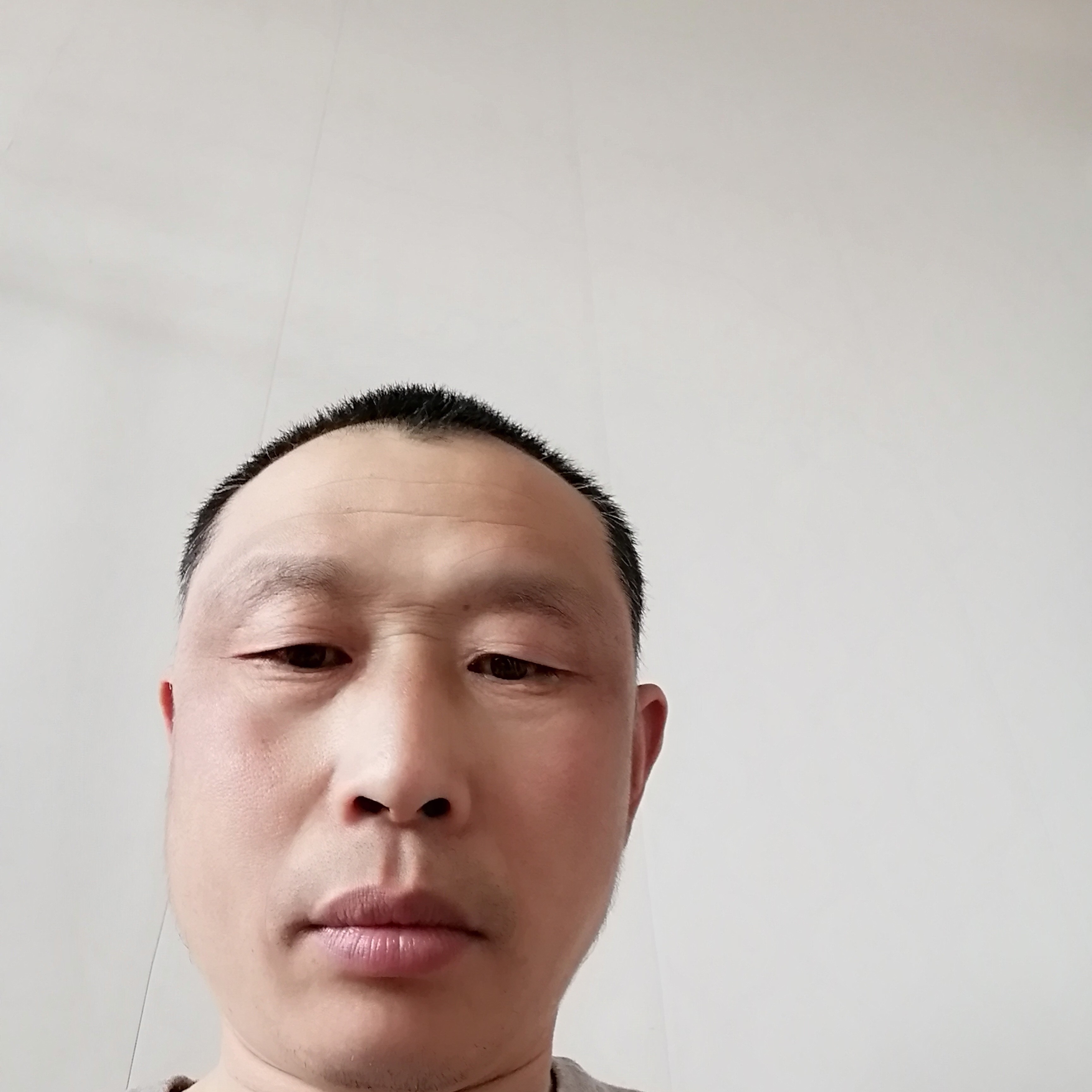 舒荷愿俏皮的照片