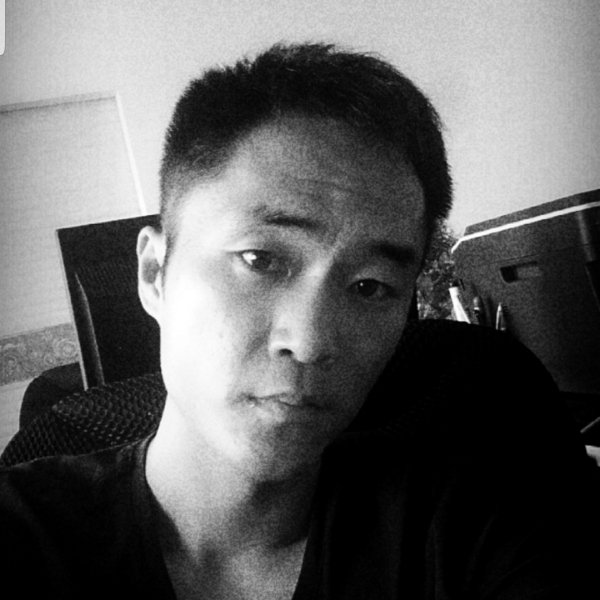 臭丨小子的照片