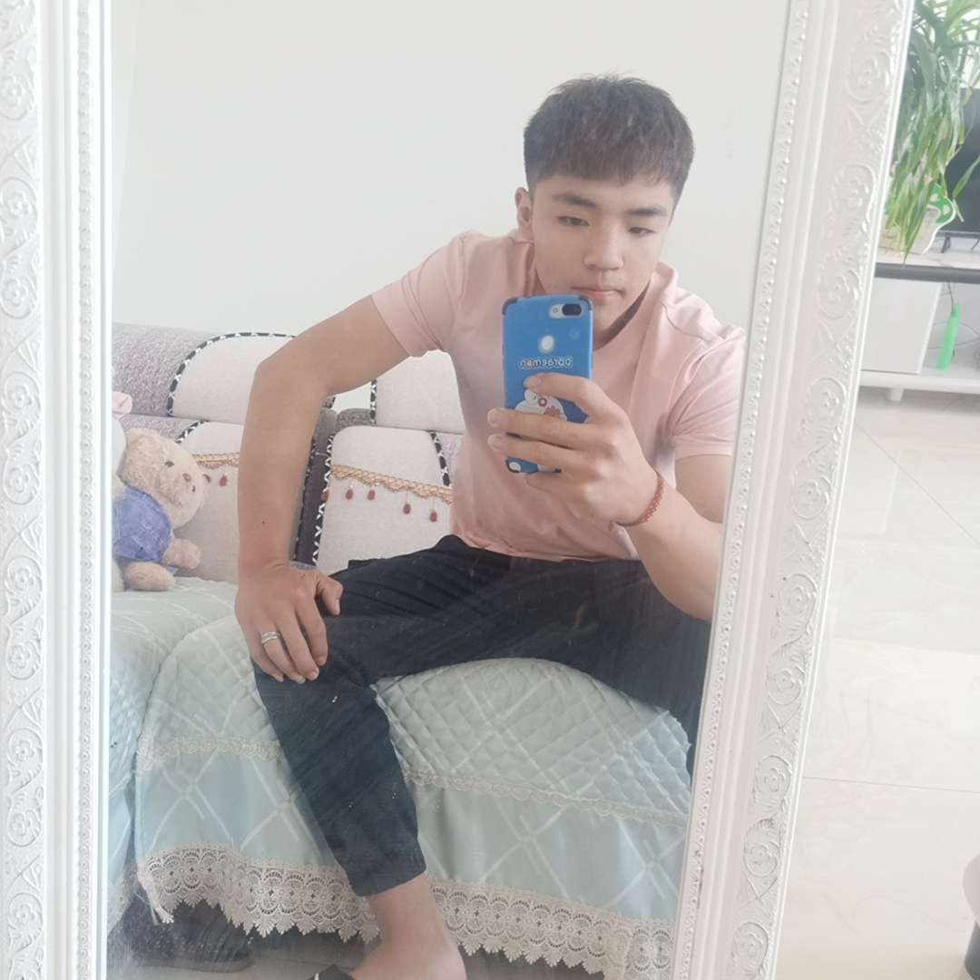 小郭的照片