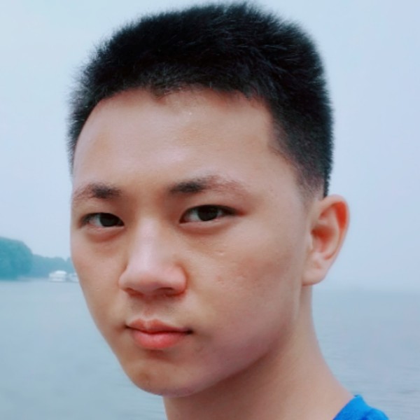 游爵的照片
