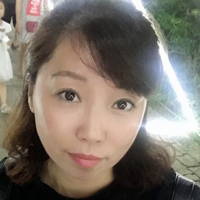 漂亮黑羊羊的照片