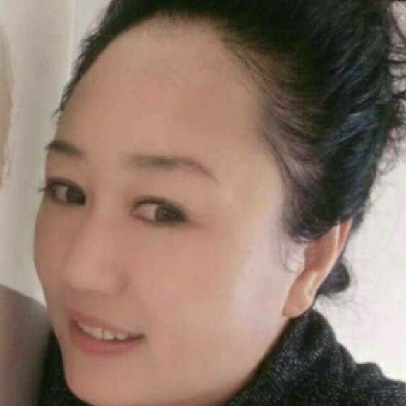 眼睛大眼神的照片