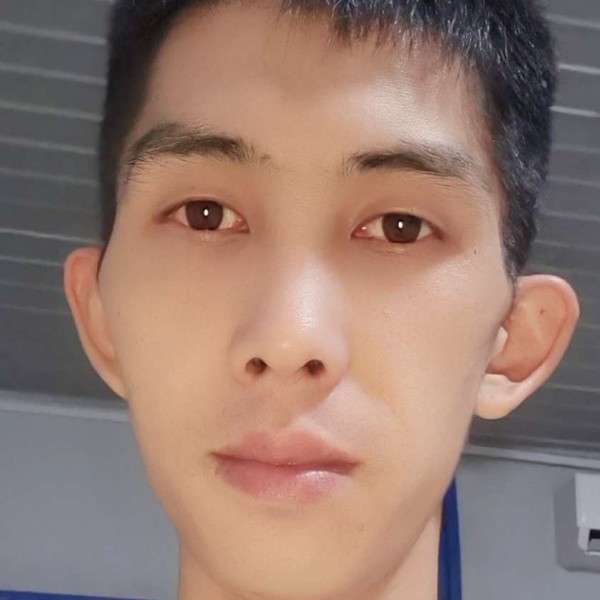 思恋等待朴素的照片