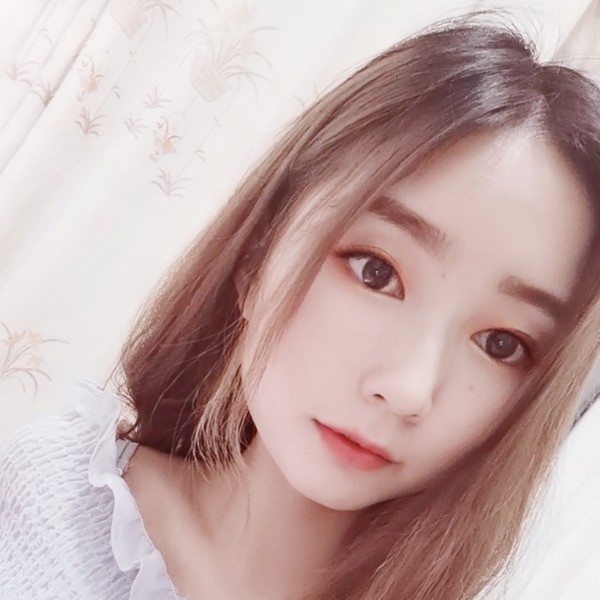冷眸和流年的的照片