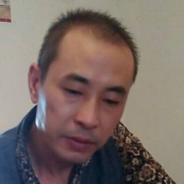 微凉聪明的照片