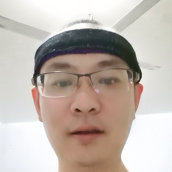 杨力搏龙的照片