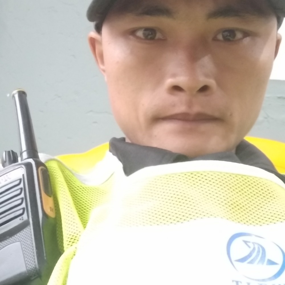 小杨海阔天空的照片