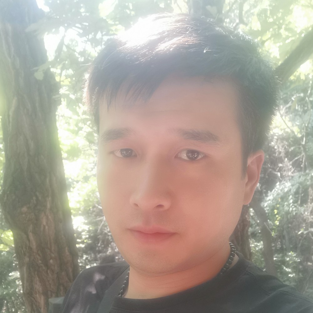 W X  B的照片