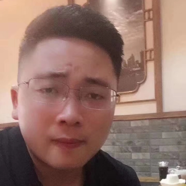 那个她会出现的照片