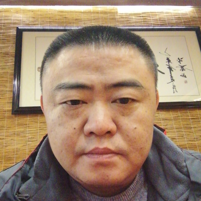 称心笑酒窝的照片