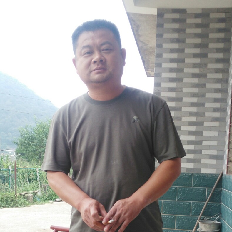 赤衣羽士的照片