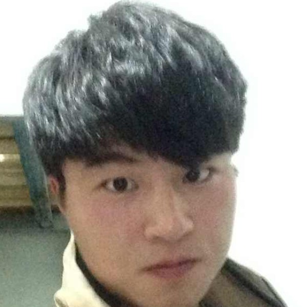 过时等路人的照片