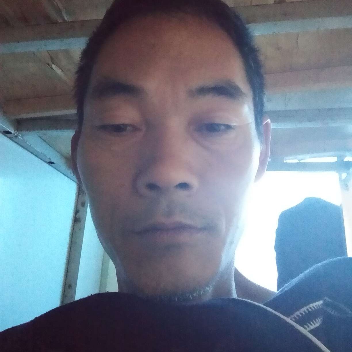 发嗲挽手烤鸡的照片