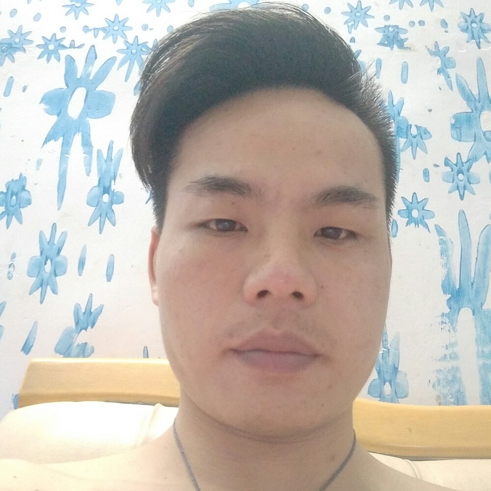 白云漫步忧心的照片