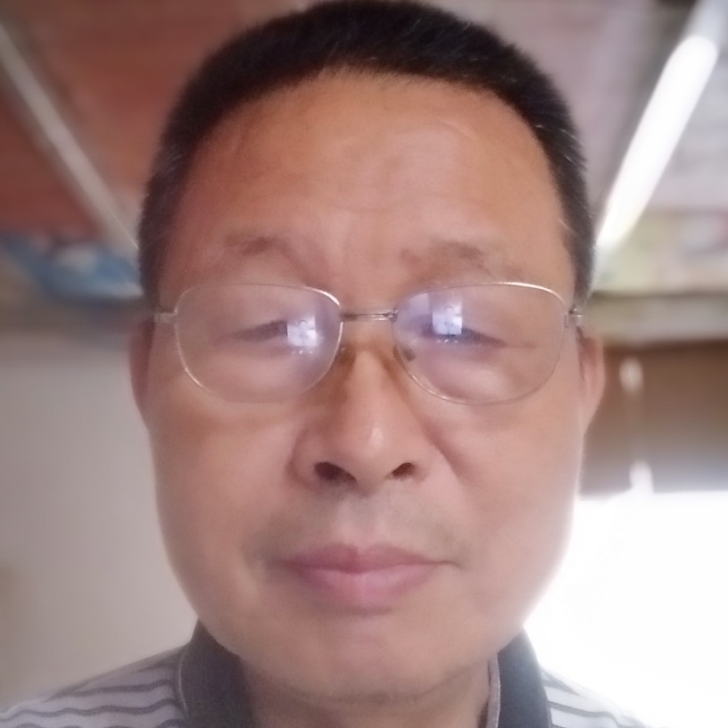何石光的照片