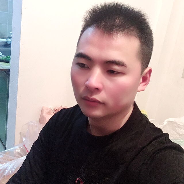 漂亮相许芒果的照片