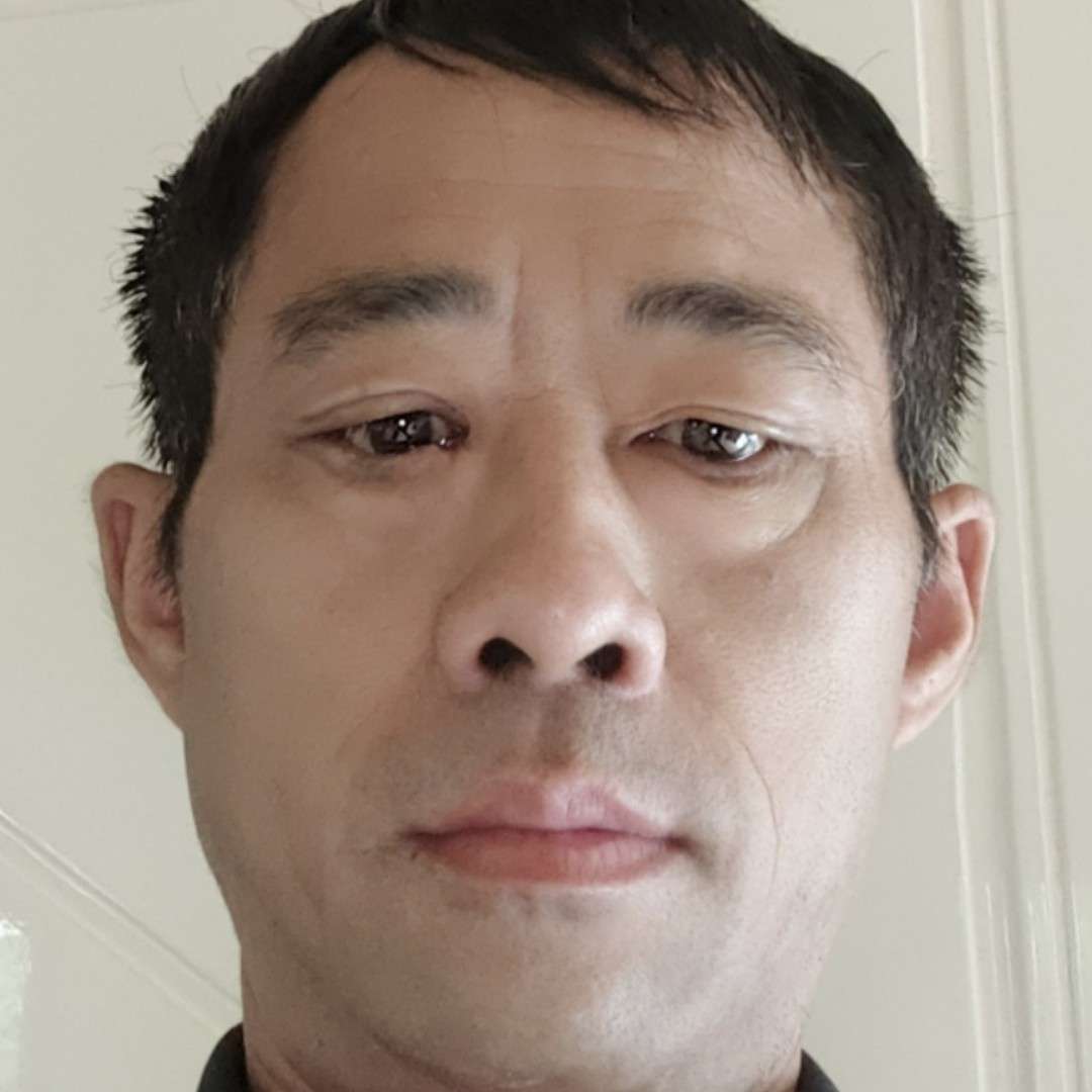 航空那甜蜜的照片