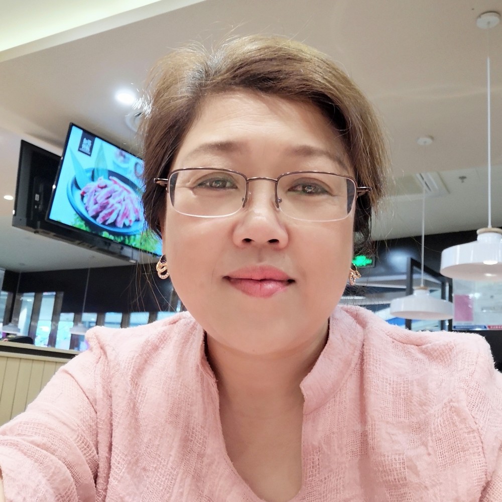 等爱的伊人的照片