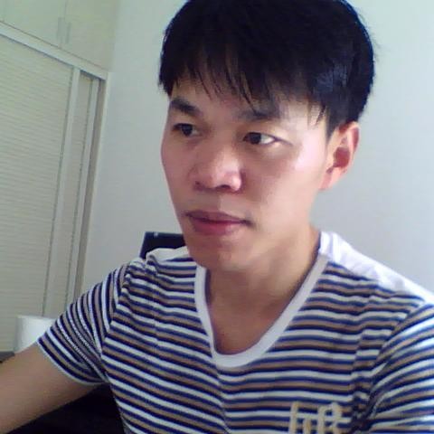 火车等待漠然的照片