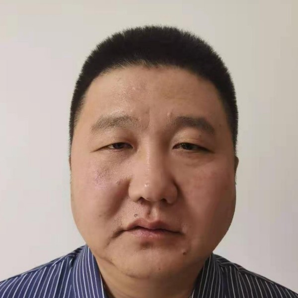 期待保卫一个人的照片