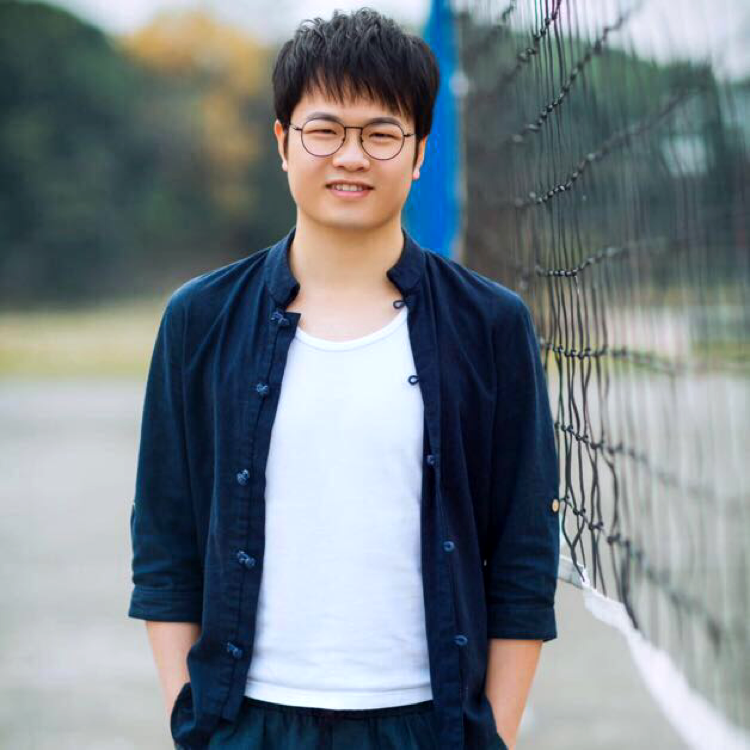 超帅深拥香水的照片