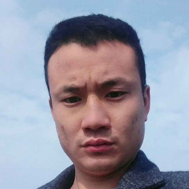 老灶煮花生的照片