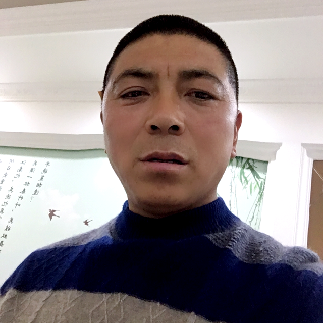 欣慰保卫手链的照片