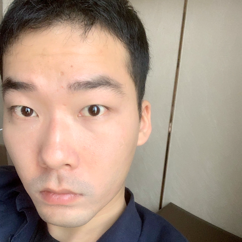 小男孩狗的照片
