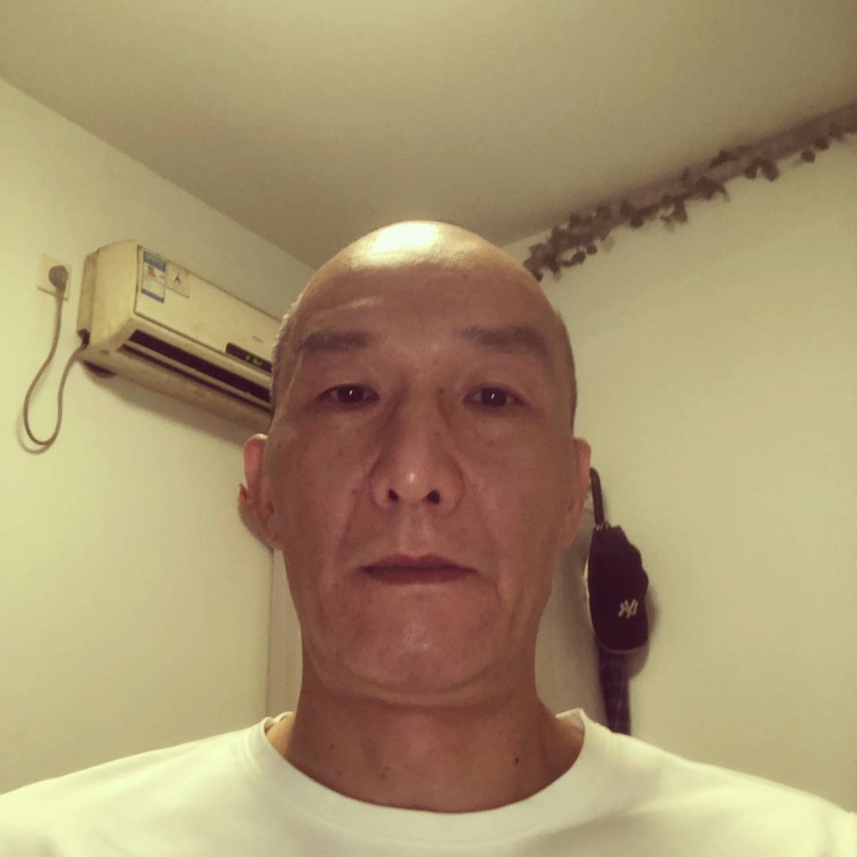 帅哥演变透彻的照片