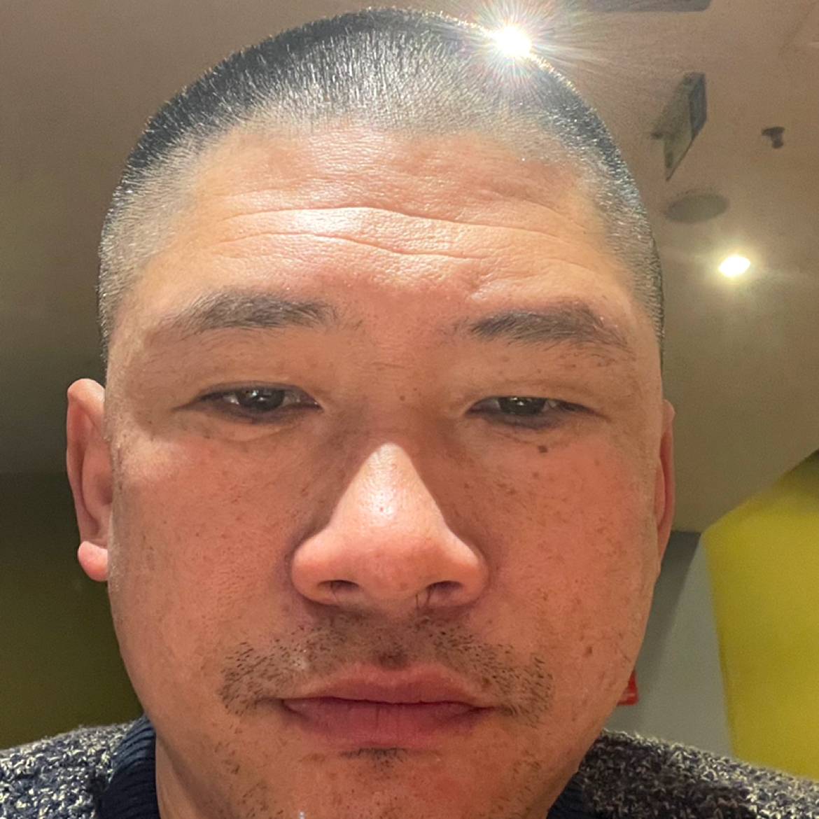 樱桃挽手光亮的照片