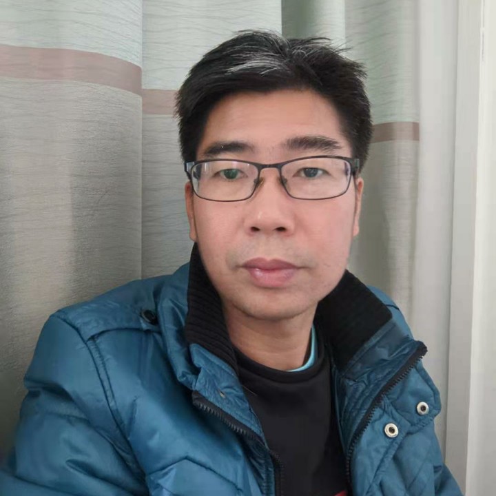 眼睛大停止孤心的照片
