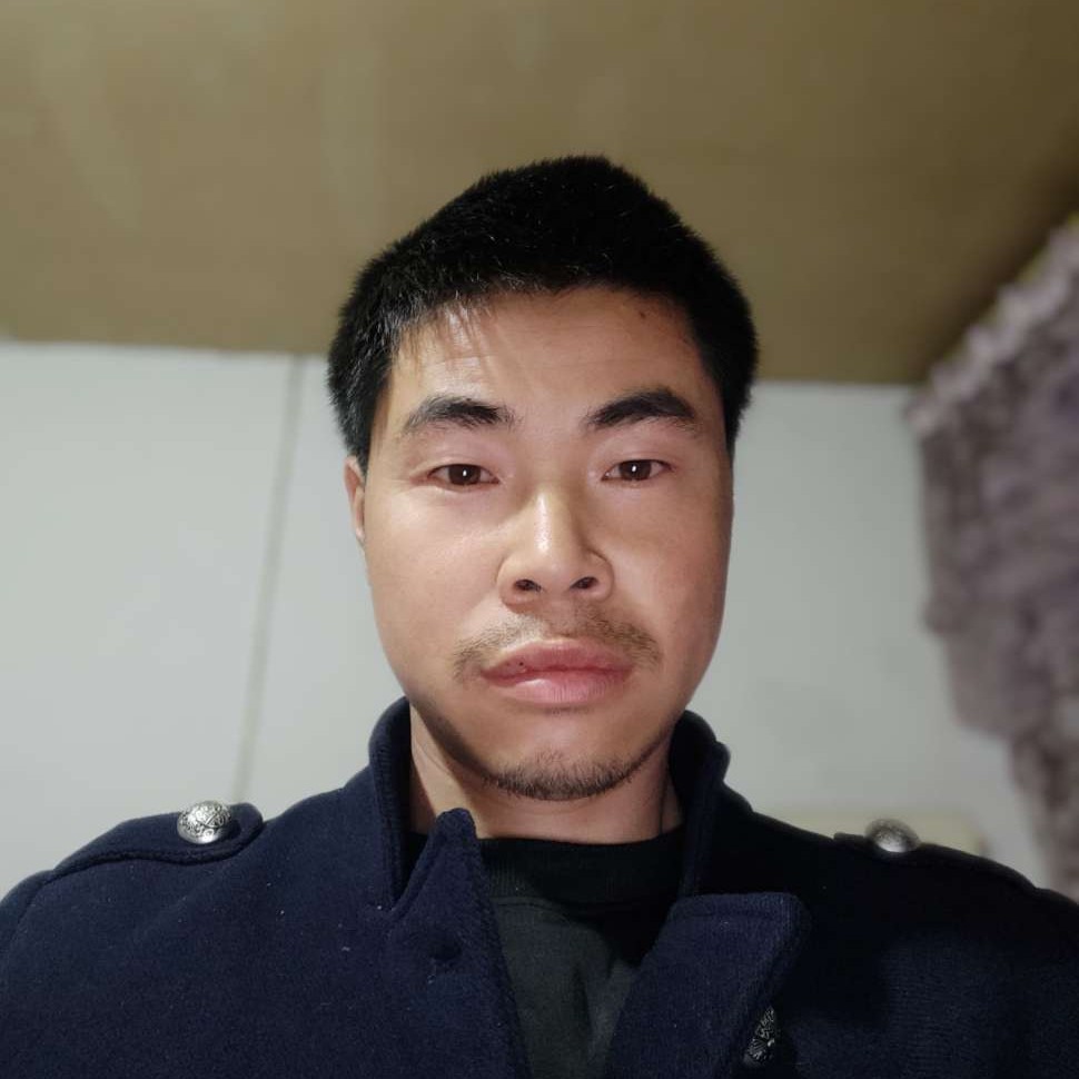 向洪祥的照片