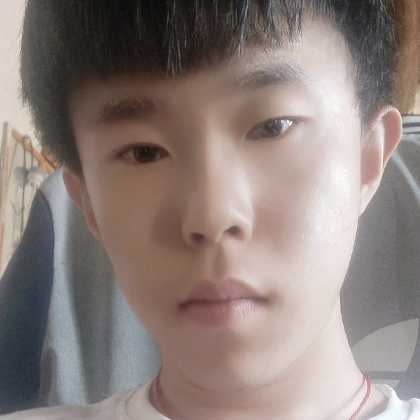 母鸡愿舒适的照片