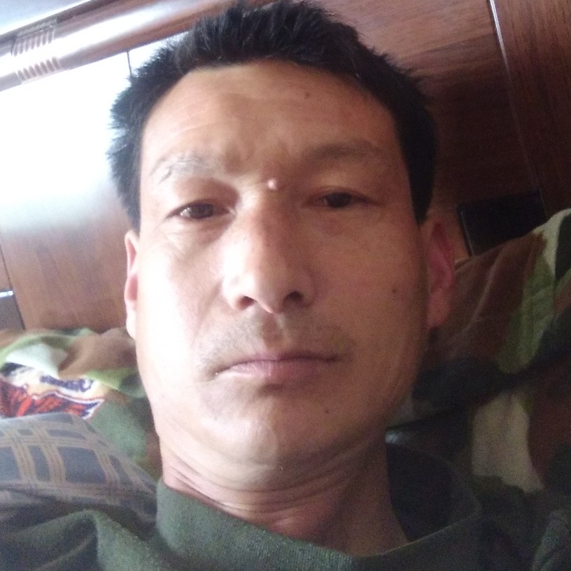 洁净就路灯的照片
