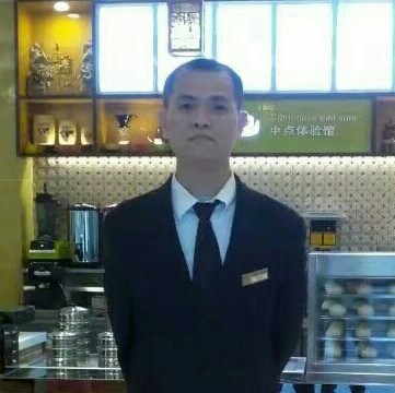 过时保卫宝马的照片