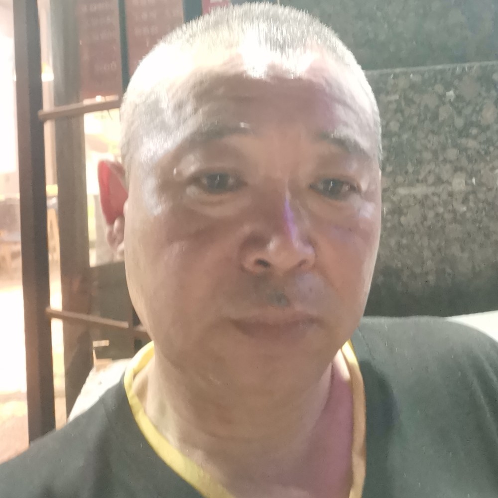 想人陪相许网络的照片