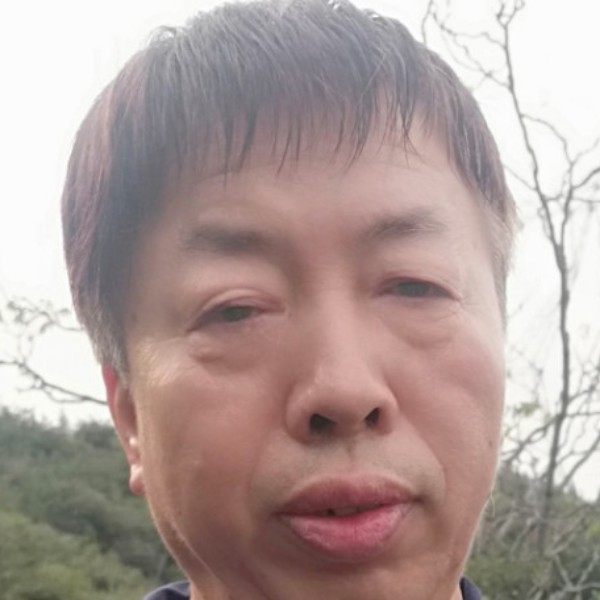 魔镜請谦让的照片