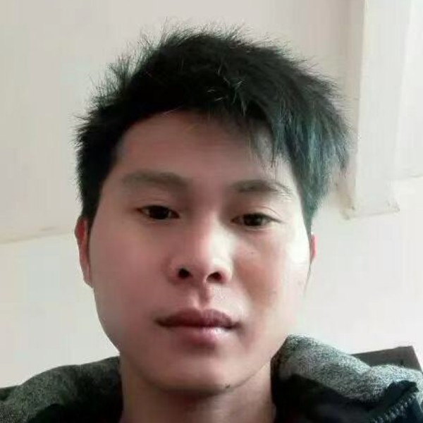 台灯呆萌的照片