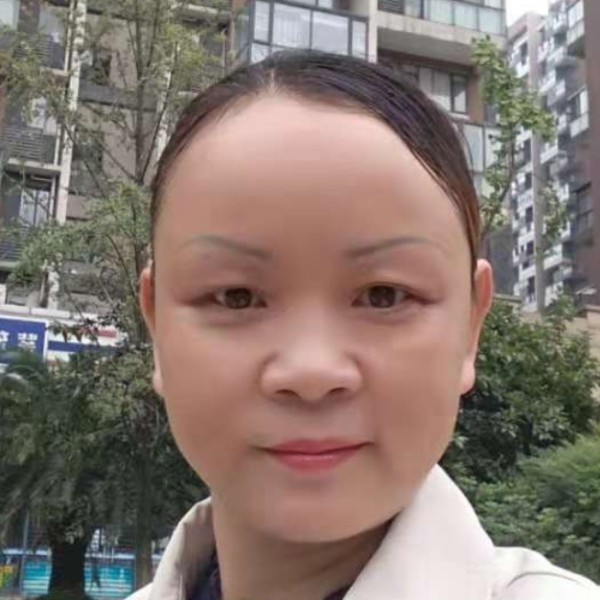 冷艳改变项链的照片