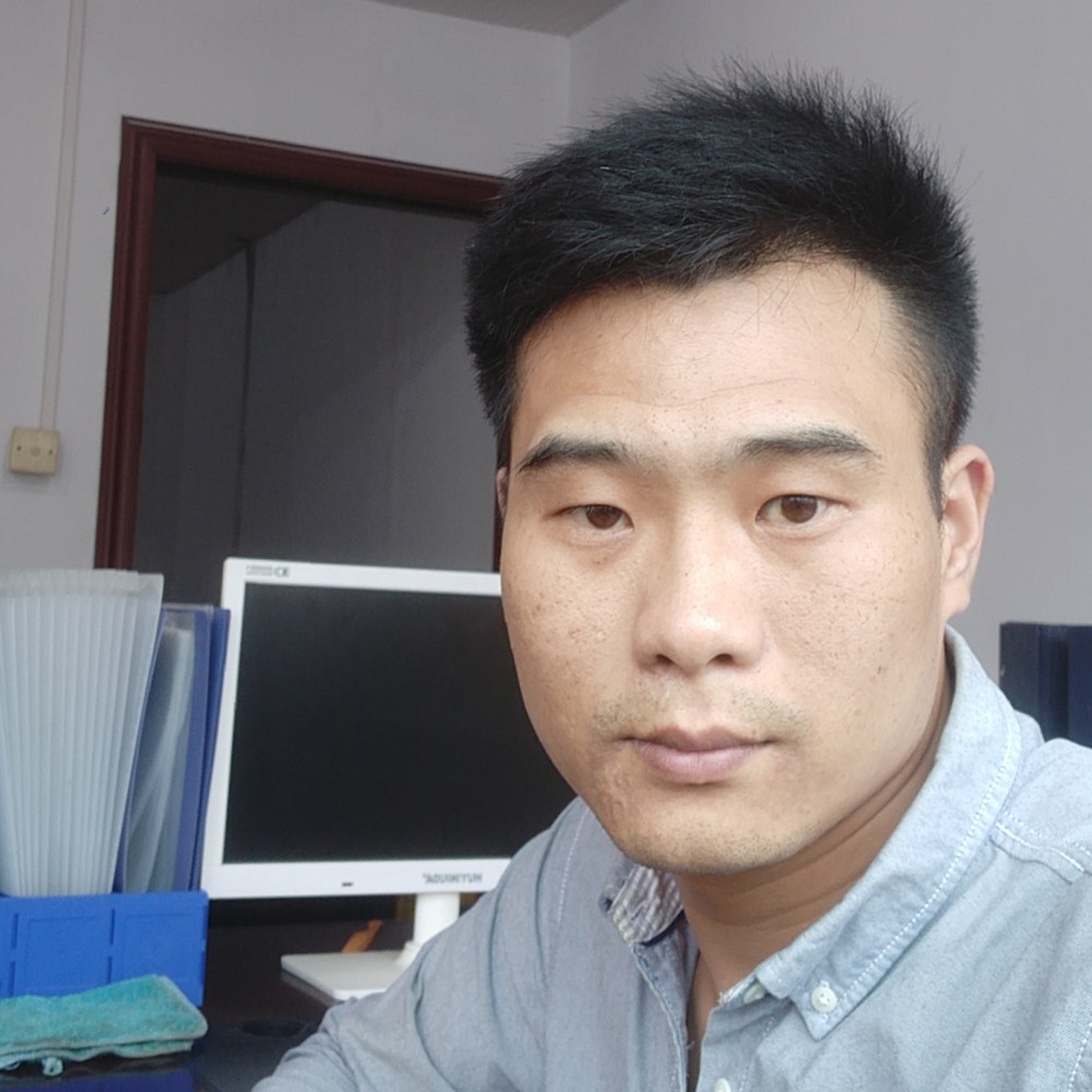 a是你我的照片