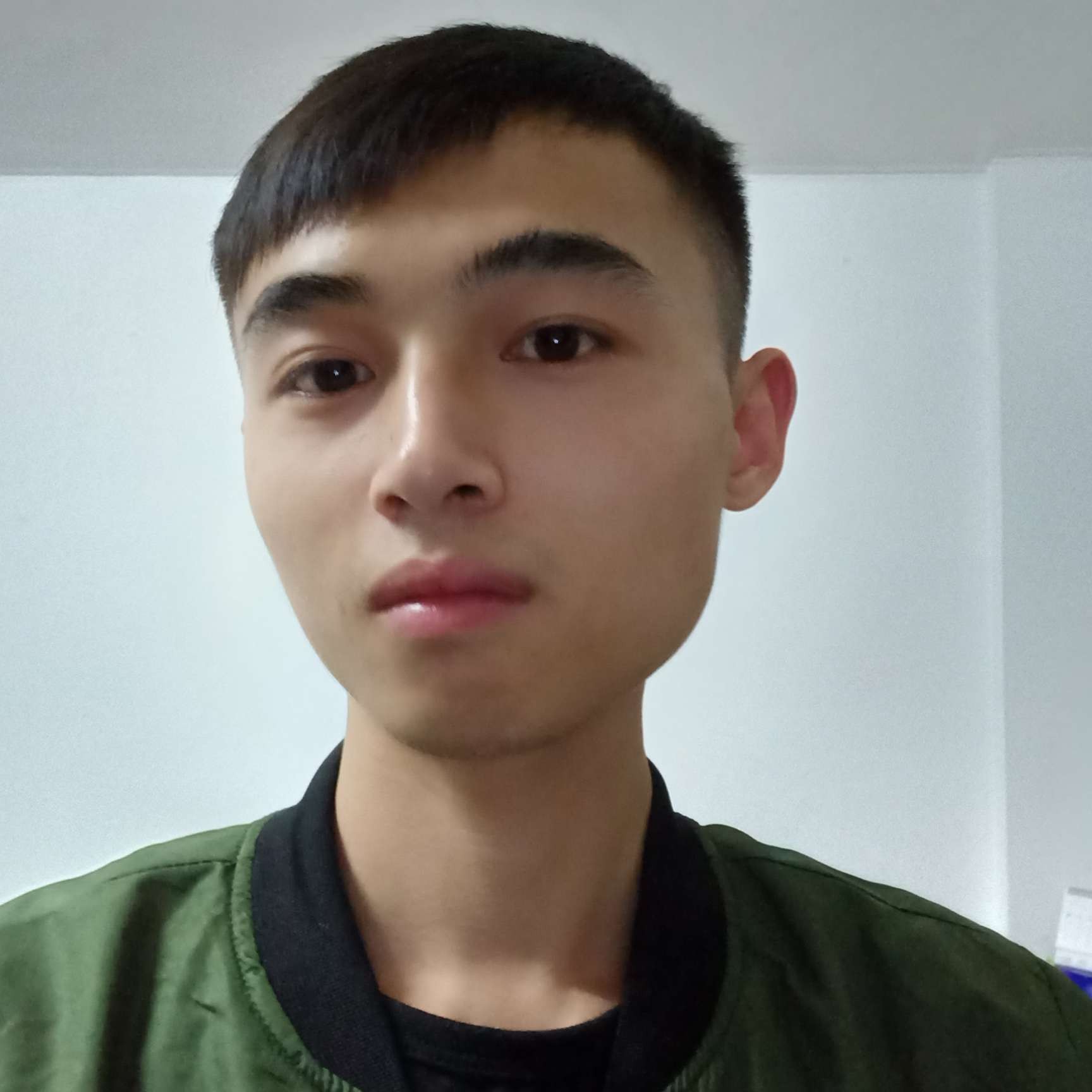 高山那乐观的照片