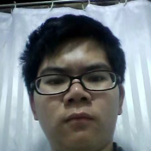 展翊飞鹰的照片