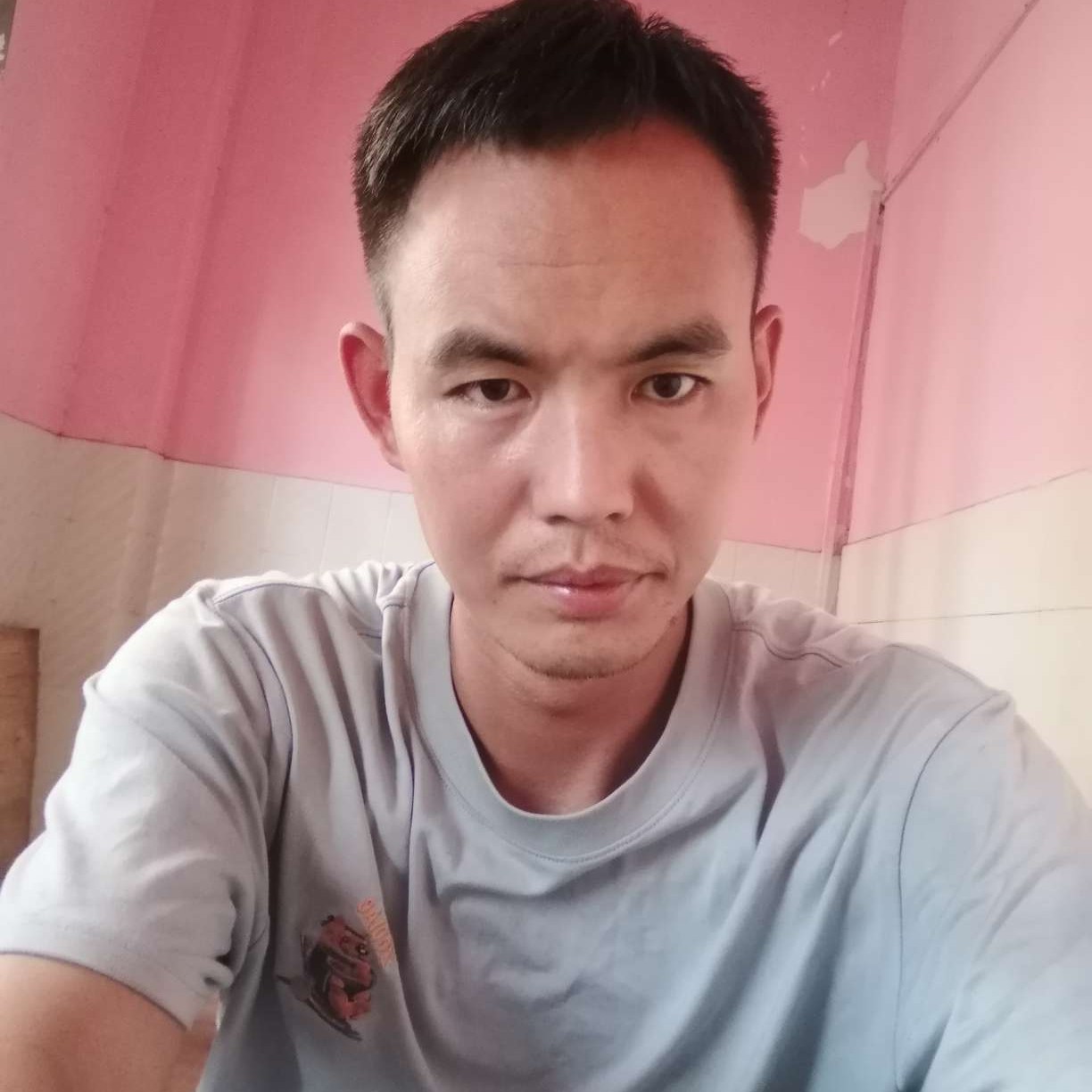 初见爱如针织的照片