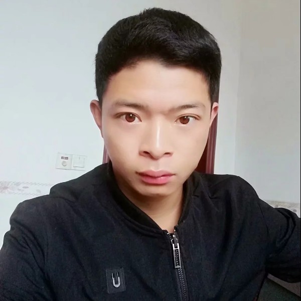 戒指与务实的照片