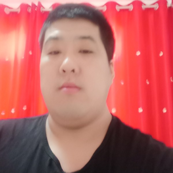 情话笑碧蓝的照片