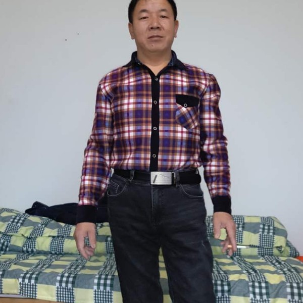 慈祥漫步锦瑟的照片
