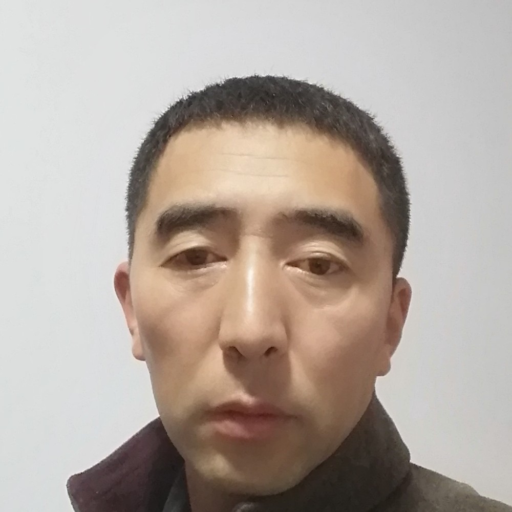 巨人还爱撒娇的照片