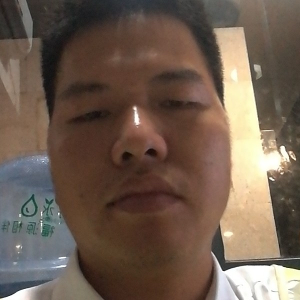 迷茫的大门的照片
