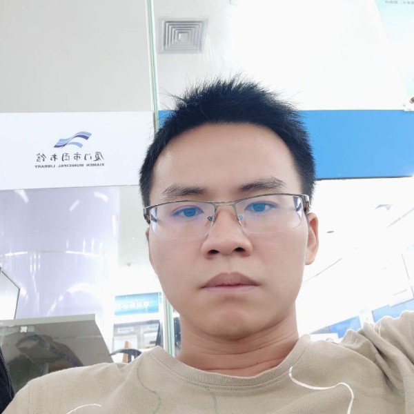 小何a的照片