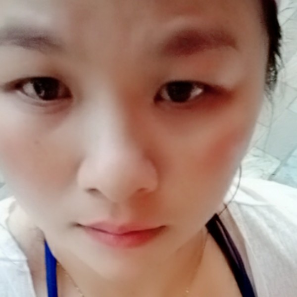 孤独小岛的照片